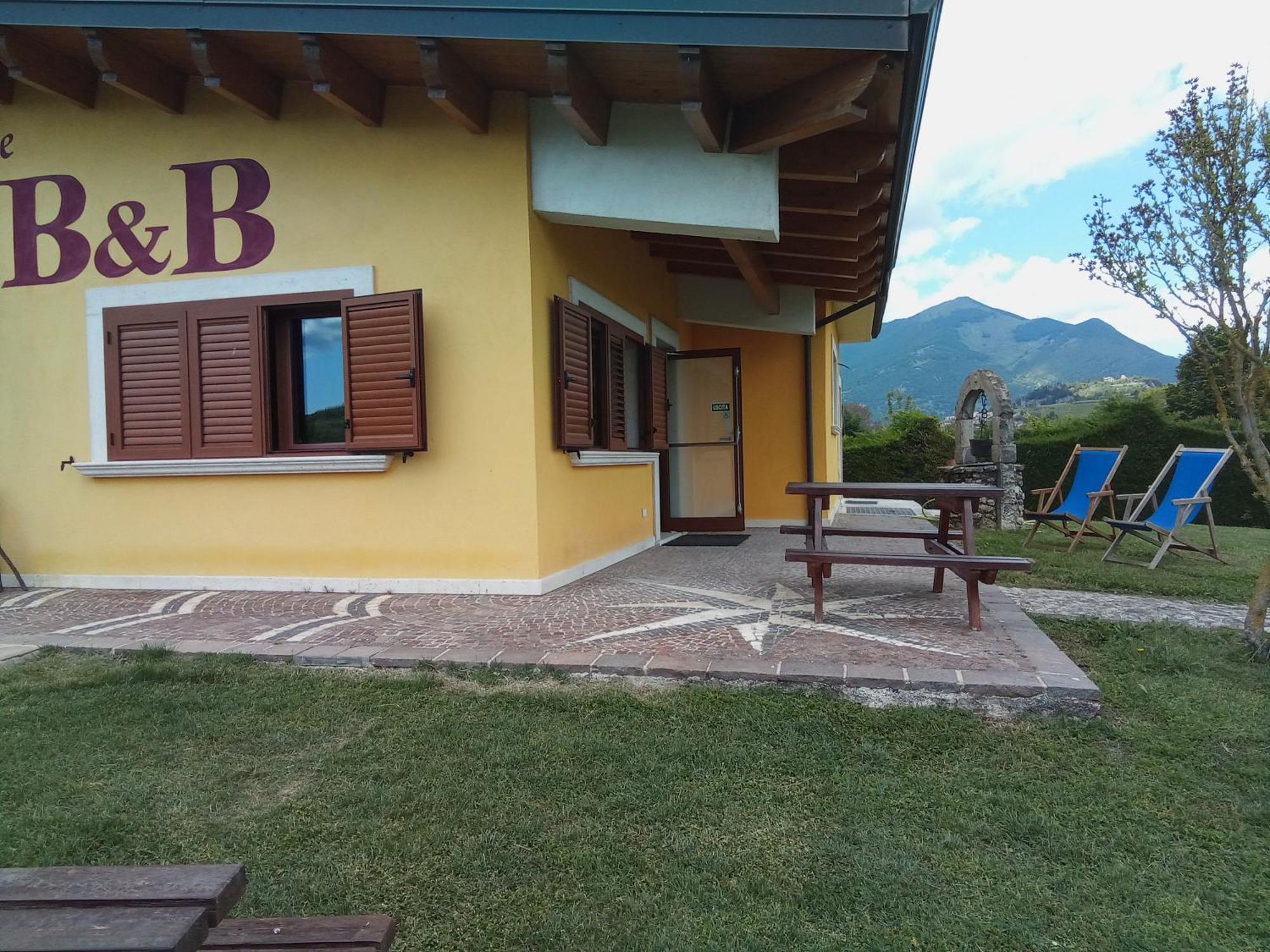 Beb Le Frattocchie Bed & Breakfast Castel Di Sangro Ngoại thất bức ảnh